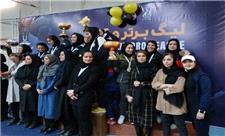 جام برنز لیگ برتر، در دست دختران ووشوکار تیم قم