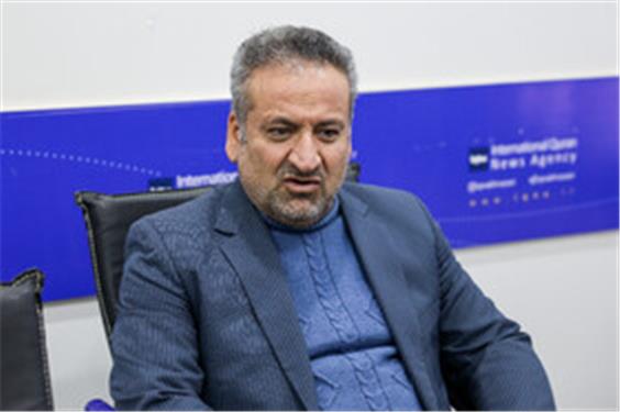 نماینده مجلس: باید دیپلمات‌ها را به شمشیر نظامی و اقتدار داخلی مسلح کنیم