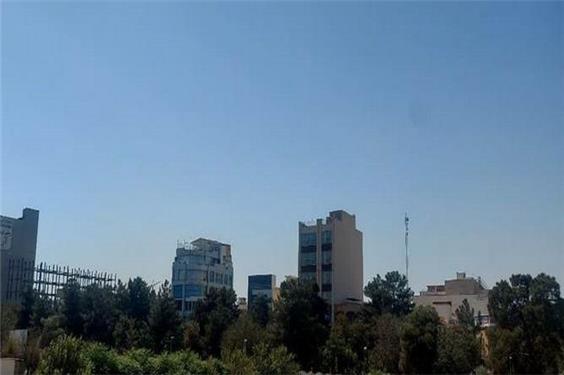 گرما در قم همچنان ماندگار است