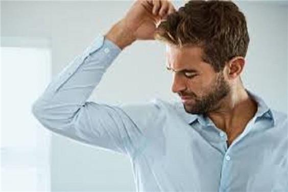 بوی بدن و ارتباط آن با آنچه می‌خورید!