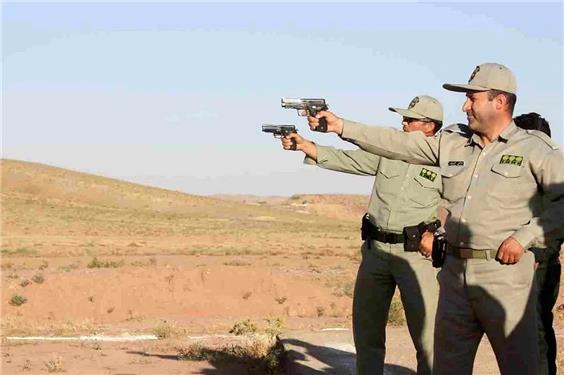 اصلاح قانون استفاده محیط‌بانان از سلاح به کجا رسید؟