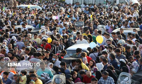 استقبال پرشور مردمی از مهمانی 10 کیلومتری عید غدیر