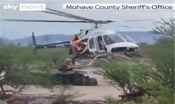 عملیات نجات یک آمریکایی 75 ساله در سیل آریزونا