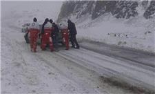 آماده‌باش امدادگران هلال احمر برای بارش برف و باران در 11 استان