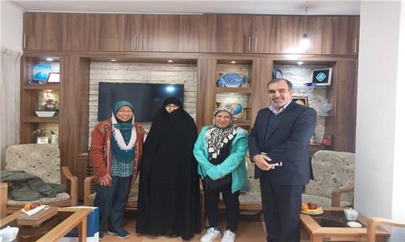 بازدید دو تن از زنان تاثیرگذار برونئی از مرقد حضرت معصومه (س)