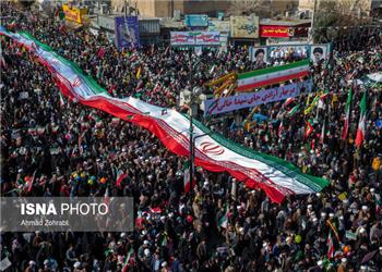 استاد حوزه و دانشگاه: وحدت انقلابی، ظرفیتی ساختاری و همیشگی در جامعه ایران است