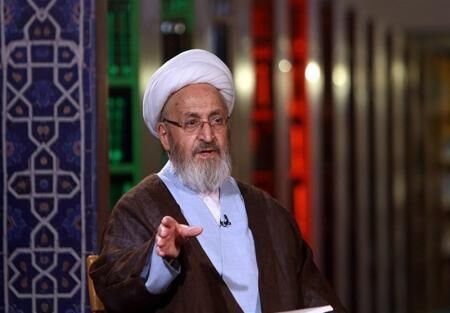 مسلمانان از شجره طیبه وحدت میوه‌های شیرین یکدلی را بچینند