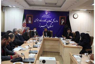 مدیرکل تعاون،کار و رفاه البرز: افزایش بهره‌وری تولید در توجه به مهارت‌افزایی و انتقال تجربه کارگران است