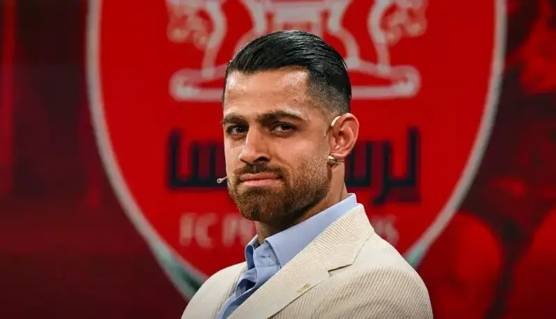 پورعلی‌گنجی، بتمن در پرسپولیس!