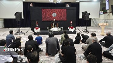 پنج شب روشنگری بنیاد شهید پالیزوانی در قم
