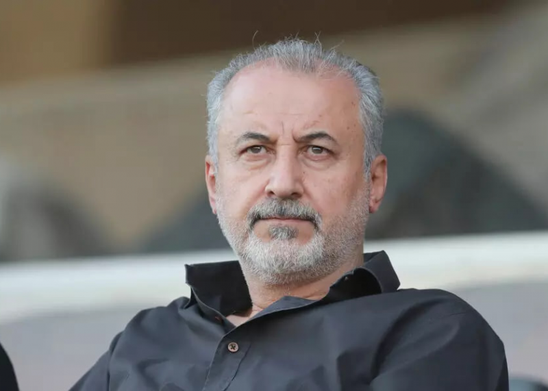 شعارها علیه رضا درویش آغاز شد!