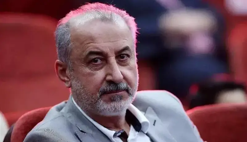 پرسپولیس و تکذیب استعفای رضا درویش