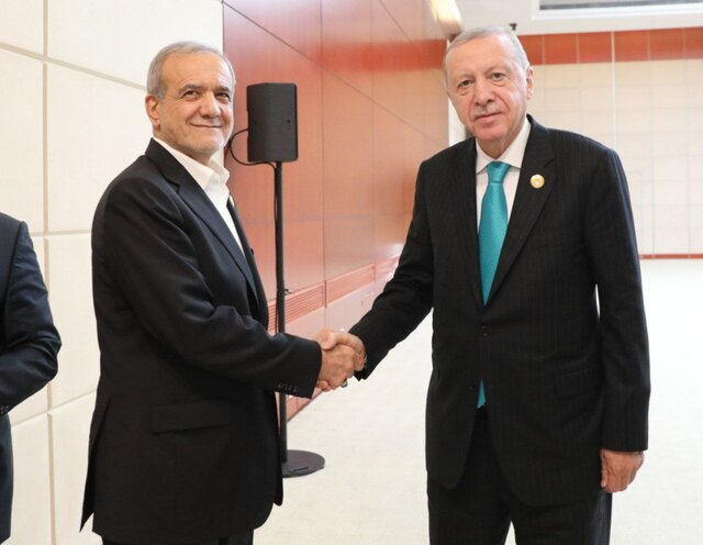 دیدار پزشکیان و اردوغان