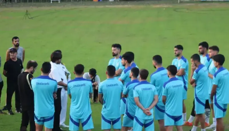 چمن سن‌سیروس بالاخره آماده می‌شود