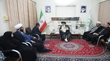 انتقاد رئیس جامعه مدرسین از گرانی‌های افسار گسیخته