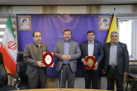 تفاهم نامه همکاری بین اداره کل آموزش و پرورش و شرکت گاز استان  قم منعقد شد.