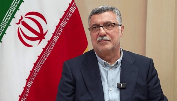 وزیر بهداشت از خبرنگاران عذرخواهی کرد