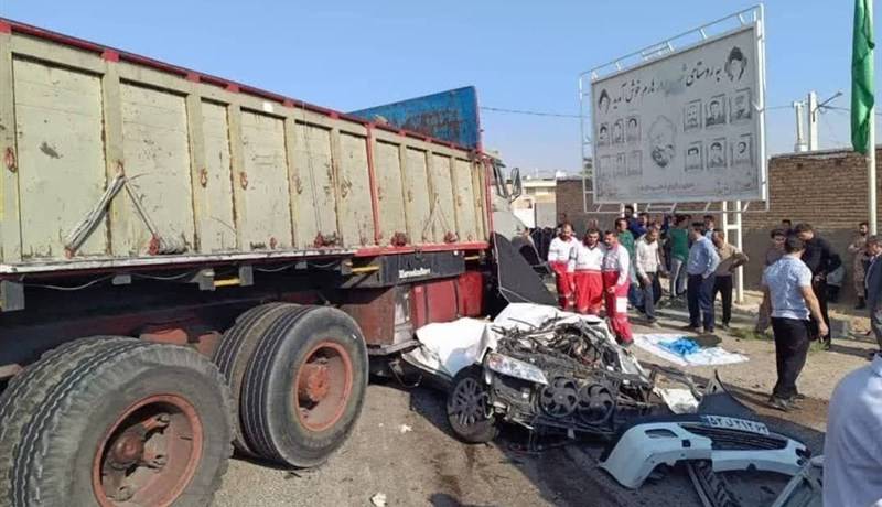 تصادف مرگبار در فسا؛ ۵ نفر از کارکنان دانشگاه علوم پزشکی جان‌باختند