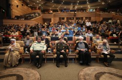 برگزاری آیین گرامیداشت شهدای نیروی انتظامی در کیش