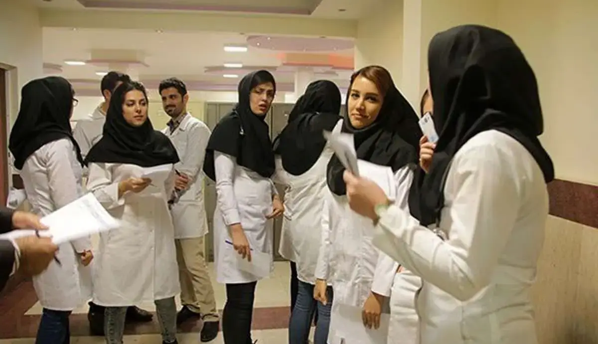 دانشگاه آزاد: فعلاً برنامه‌ای برای افزایش ظرفیت رشته‌های پزشکی نداریم