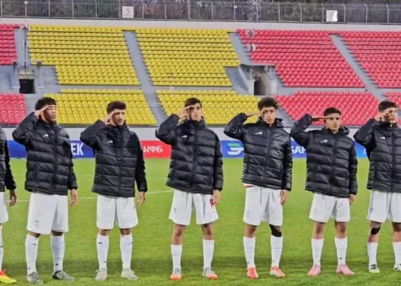 سلام نظامی نوجوانان ایران در بازی مقابل میزبان