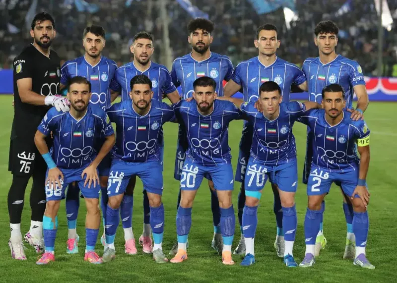 توپچی‌های استقلال در انتظار الوحدات