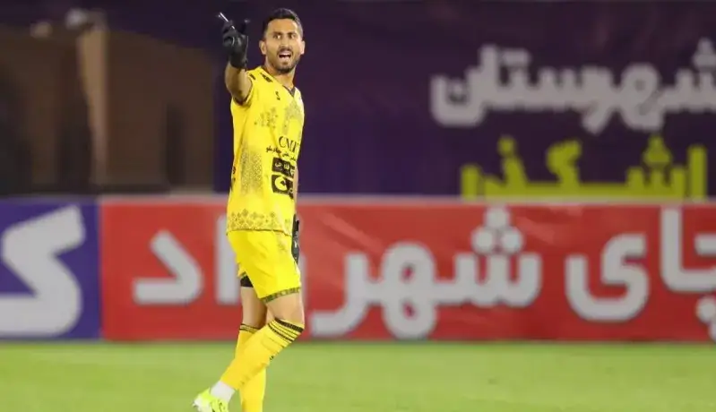 اسلحه پنهان اخباری درون دروازه
