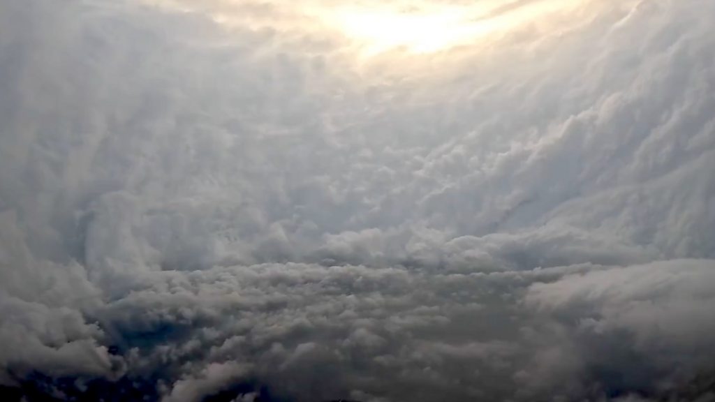 ویدیویی از طوفان ملیسا در جامائیکا؛ مردم در انتظار کمک و نجات هستند