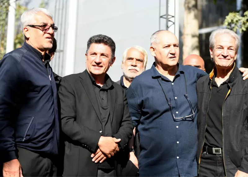 قلعه‌نویی در آغوش ستارگان نسل طلایی