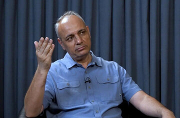 تحلیل زیدآبادی از مواضع لاریجانی؛ شاید پشت‌صحنه خبری است که نمی‌دانیم