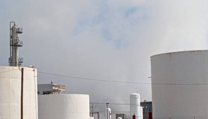 انفجار در پالایشگاه نفت آمریکا