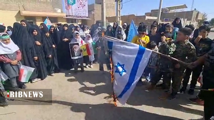 راهپیمایی ۱۳ آبان در شهر‌ها، بخش‌ها و روستاهای استان قم