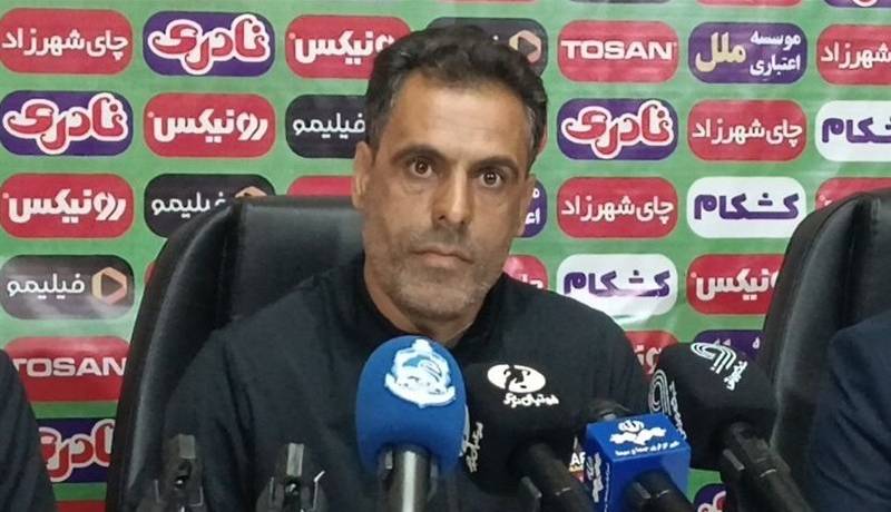 مربی شمس آذر: با ملوان و مردم انزلی مشکلی نداریم؛ داوری بازی امروز مشکل داشت