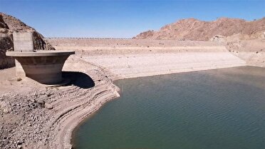 سد پانزده خرداد قم در آستانه خشک شدن