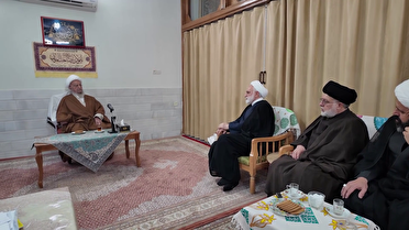 آیت الله مکارم: توجه به فرهنگ، از پرونده‌های قضایی می‌کاهد