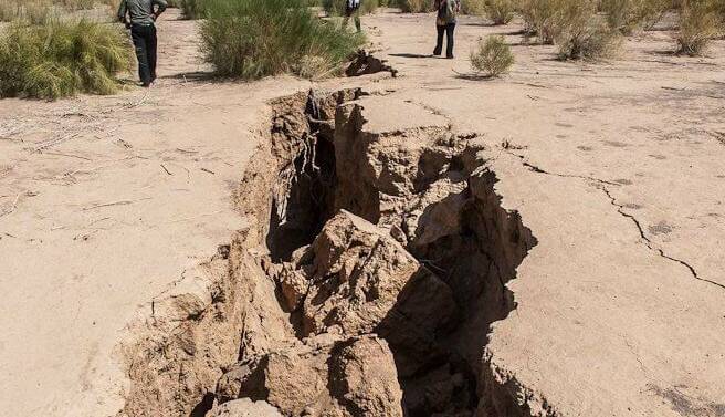 رییس محیط زیست: فرونشست زمین در ۳۰ استان گزارش شد