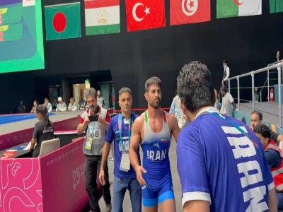 اعتراض درستکار به امامی: چرا یک برانداز دیگر نمی زنی؟