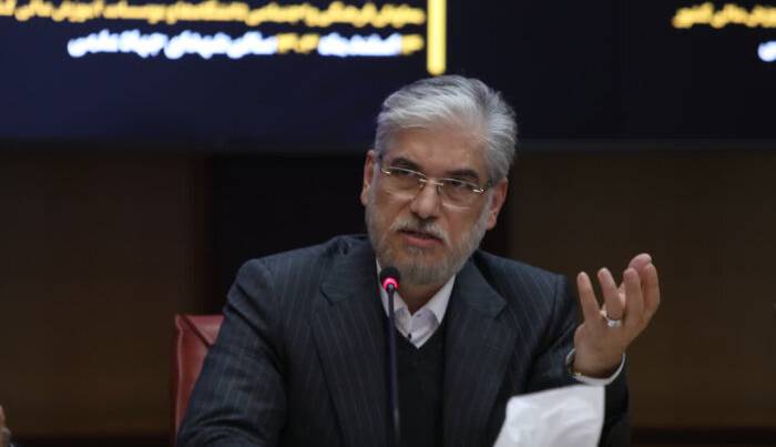 وزیر علوم: طول کارشناسی ارشد یکسال و دکتری به ۳ سال کاهش می‌یابد