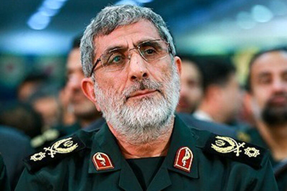 حضور سردار قاآنی در معراج شهدا