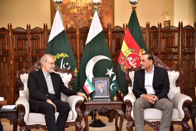 لاریجانی: تداوم هماهنگی میان تهران و اسلام‌آباد می‌تواند در حفظ ثبات و امنیت پایدار منطقه اثرگذار باشد