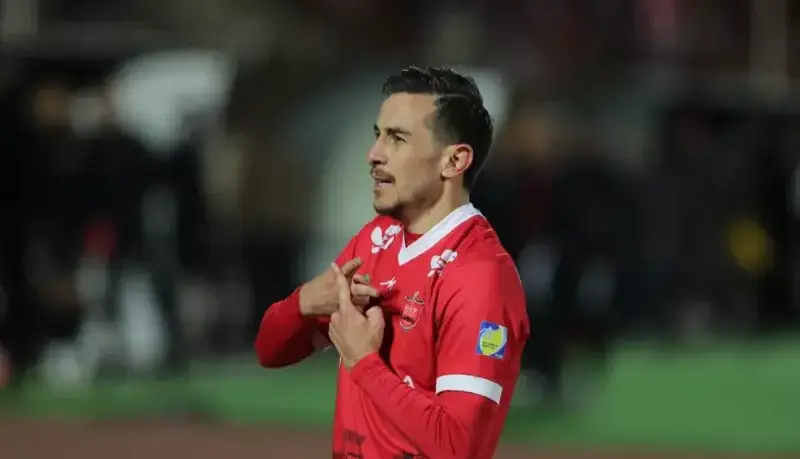 واکنش خاص فرشاد احمدزاده به مردود شدن گل تماشایی‌