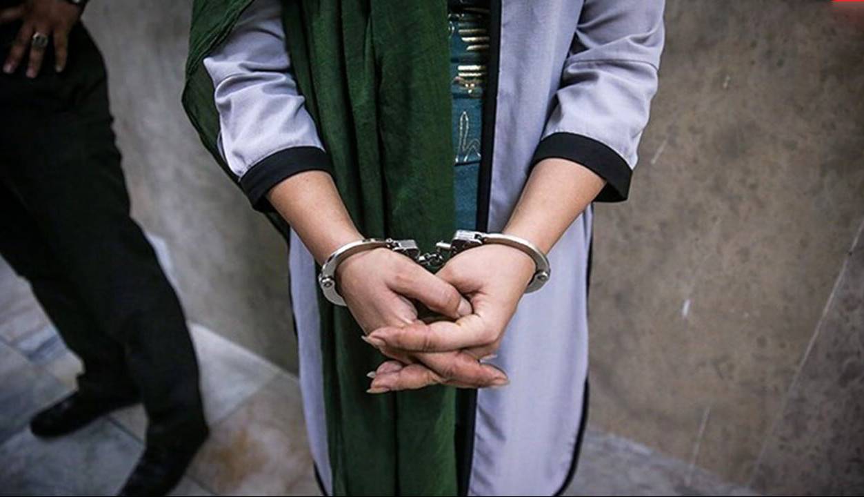 گفتگو با دختر ۱۶ ساله ای که از شرط بندی در مافیا، به سرقت کشیده شد