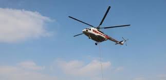 اطفای حریق جنگل‌های توسکستان با تلاش بالگرد هلال احمر