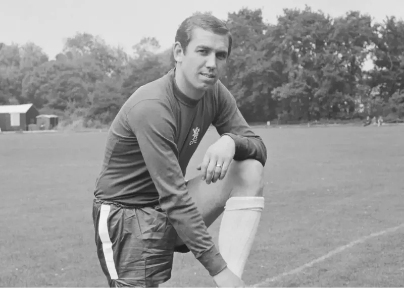 مدافع افسانه‌ای چلسی از دنیا رفت