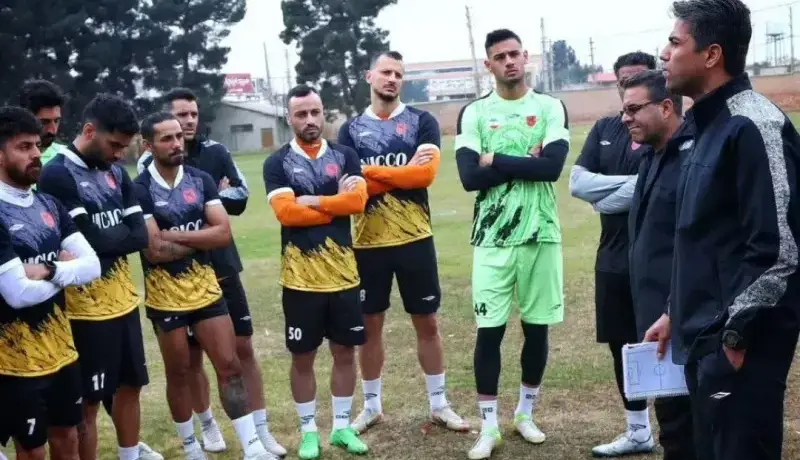 مس آماده بازی حساس در انزلی، بدون سرمربی