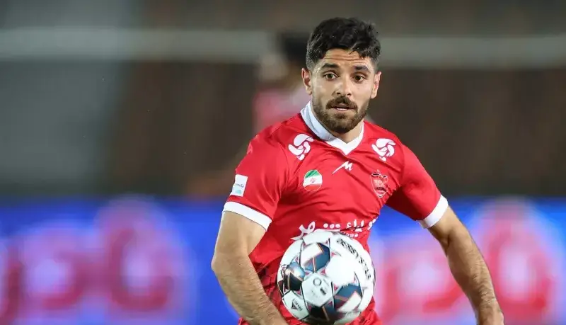 عمری با استایل جدید به سوی استقلال