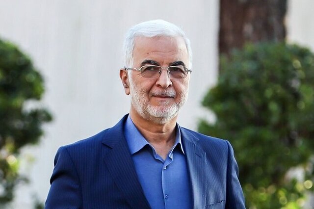 توضیح وزیر درباره پایین بودن حقوق مجموعه وزارت کشور