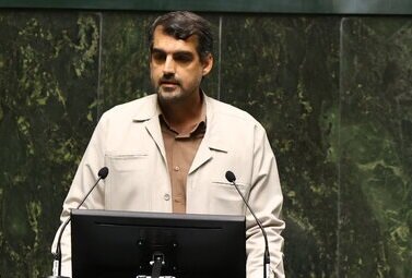 انتقاد رئیسی از احضار فعال حوزه حجاب: چرا روحانی، علی انصاری و آخوندی را احضار نمی‌کنید!