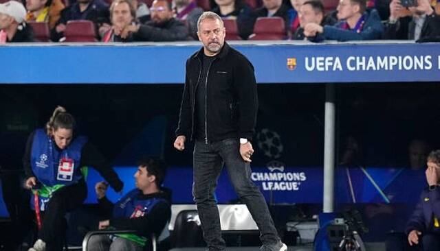 واکنش فلیک به ناراحتی یامال بعد از تعویض