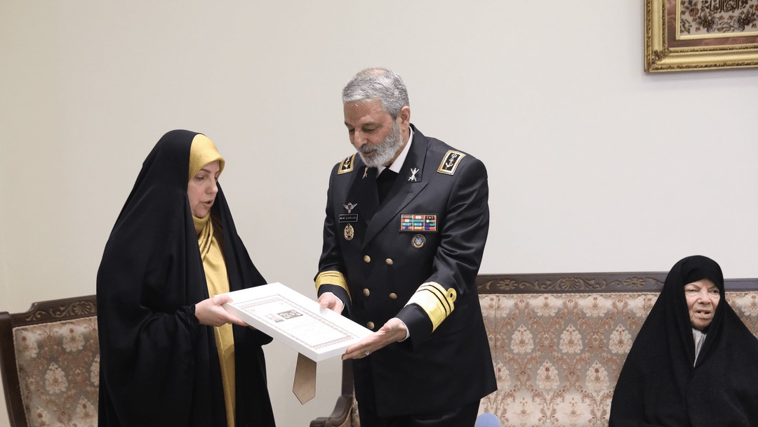 درجه سپهبدی شهید باقری به خانواده ایشان اعطا شد